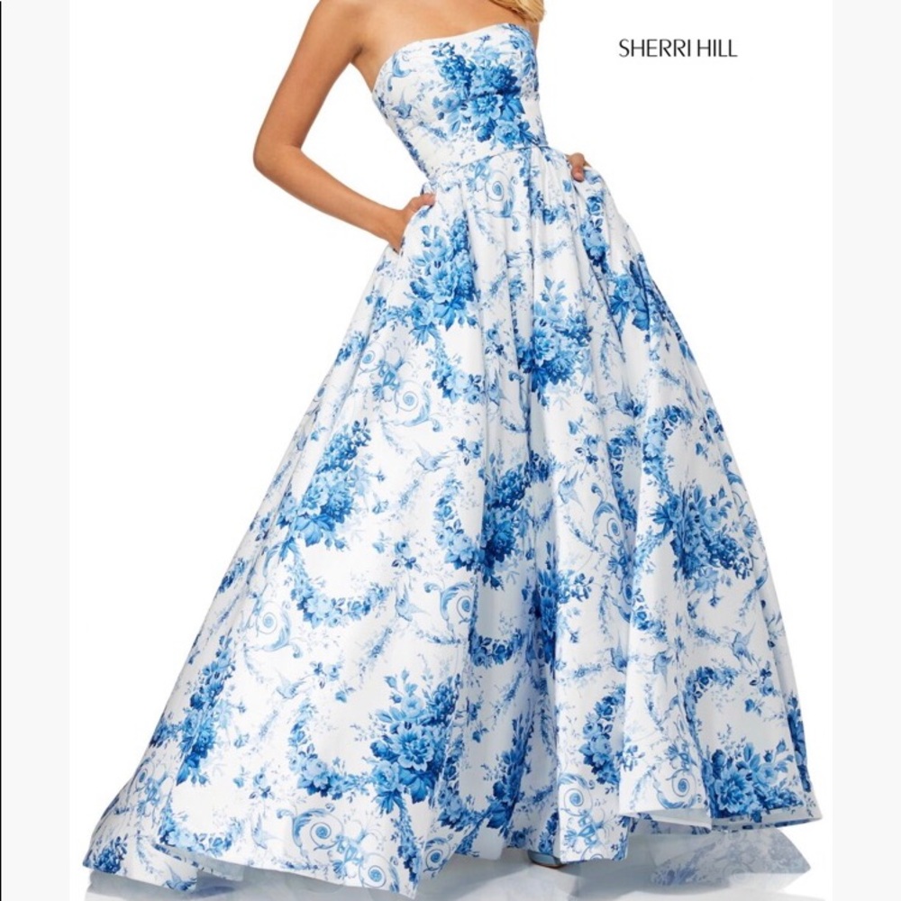 Sherri Hill Prom Dress